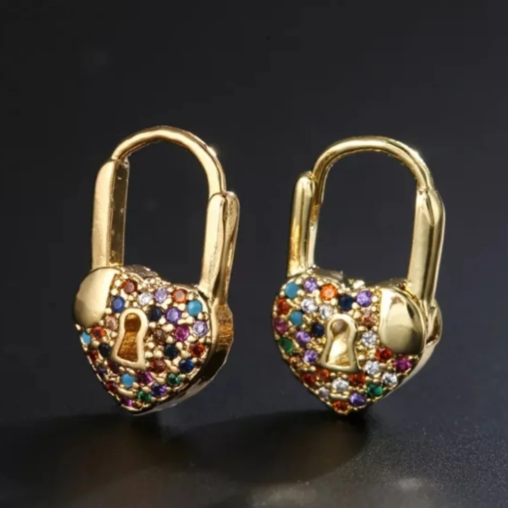 Sale Beautiful gold ❤️ multicolor crystal lock earrings